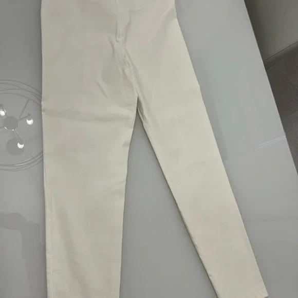 Calvin Klein White Pants - Picture 3 of 4